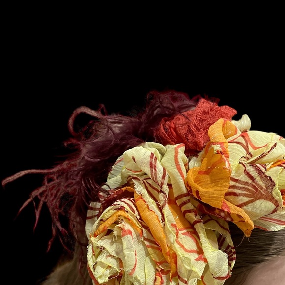 One of a kind huge oversized flower feather beads headband Fascinator yellow - Picture 2 of 6